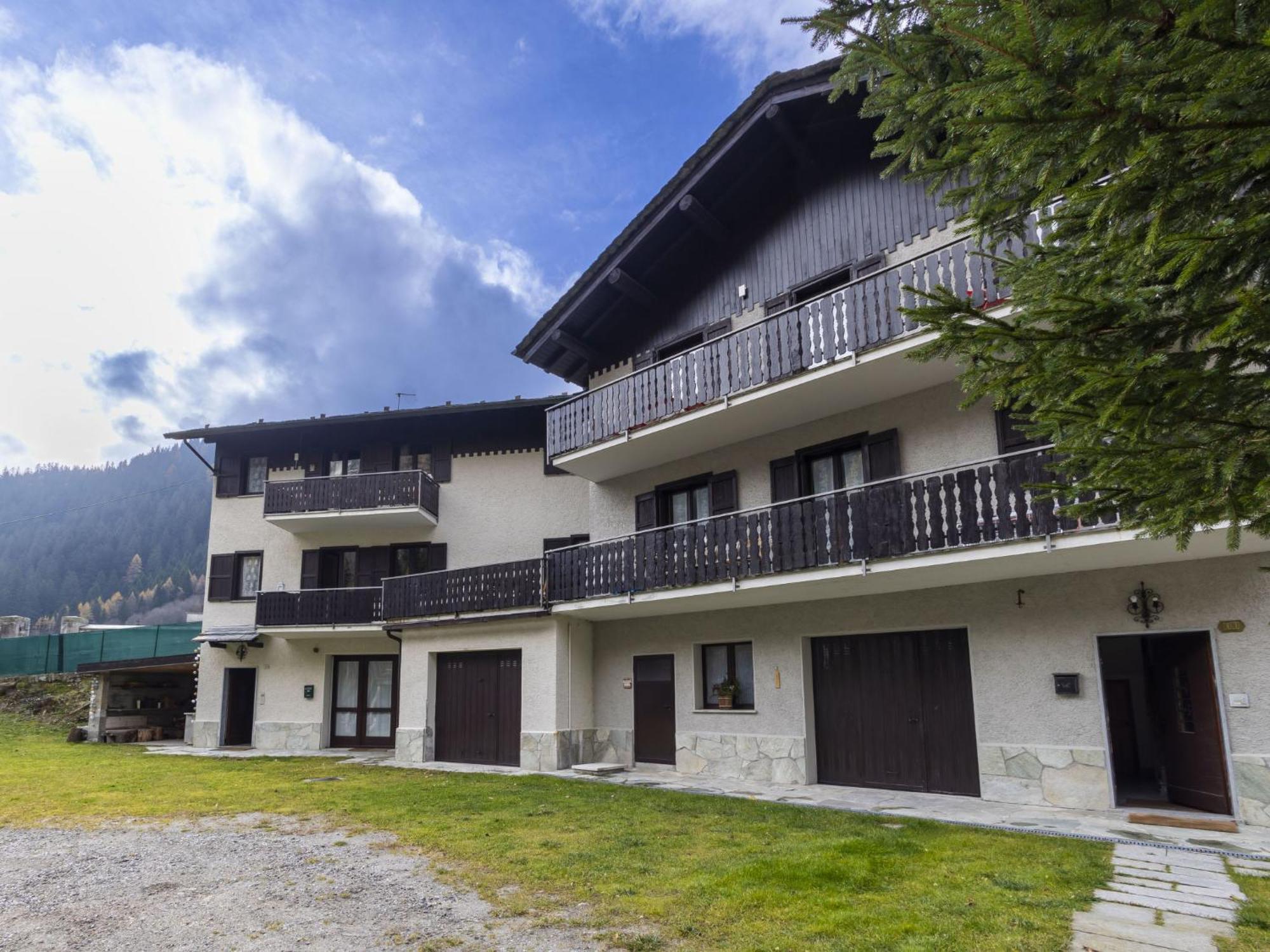Apartment Isola Di Madesimo Apartments-2 By Interhome Exteriér fotografie